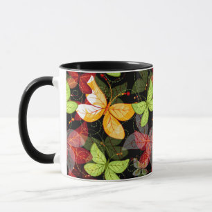 Taza Modelo oscuro del otoño