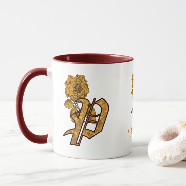 Taza Monogram Initial P Elegant Gold Peony Personalized (Con donut)