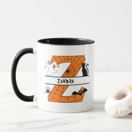 Taza Monograma de Halloween Z Agrega tu nombre