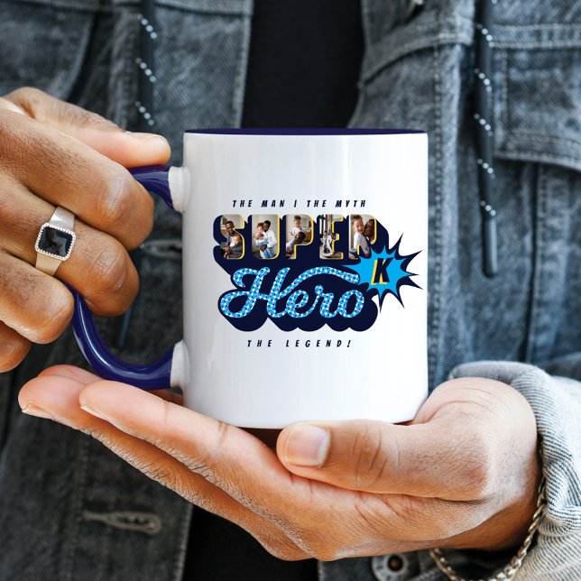Taza Monograma de leyenda del mito del hombre del super (Subido por el creador)