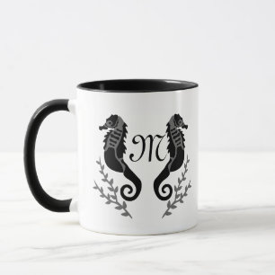 Taza Monograma de silueta de caballito de mar negro