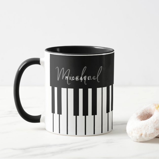 Taza Monograma de teclado de piano negro y blanco (Con donut)
