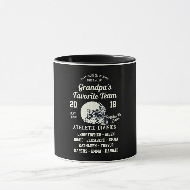 Taza Monograma deportivo de fútbol abuelo o abuelo (Centro)