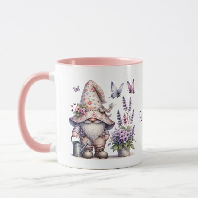 Taza Monograma Gnome Flores Púrpura Rosa Mariposas (Izquierda)