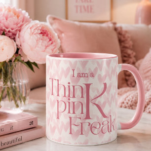 Taza monograma patrón Corazones Rosa Pensar