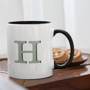 Taza Monograma Sage simple Rústica Neutral Inicial Mode