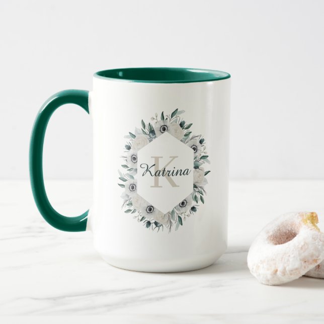 Taza Monogramada con Flores de Acuarela (Con donut)