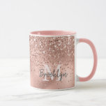 Taza Monogramado Confetti, Purpurina de oro Rosa modern<br><div class="desc">Confeti purpurina de oro moderno y jovencito rosa y nombre de Relieve metalizado de oro rosa y taza monogramada. Este diseño femenino presenta un marco de confeti color rosa rosa rosa rosa purpurina brillante sobre el fondo de Relieve metalizado dorado rosa falso. Puede personalizarse con el primer y el nombre...</div>