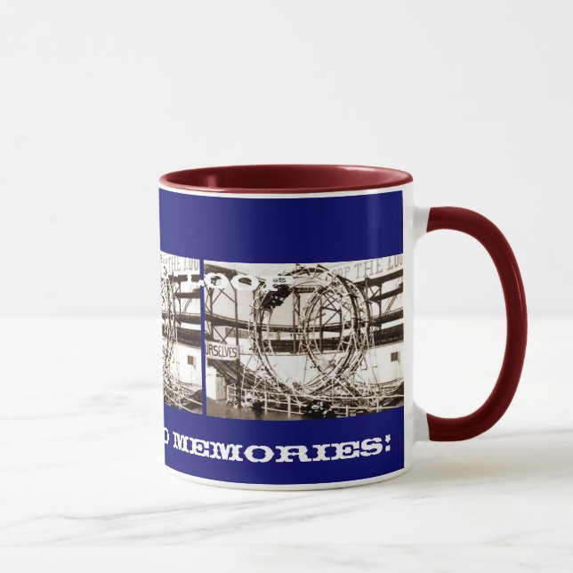 Taza Montaña rusa de colocación de la opinión antigua (Derecha)