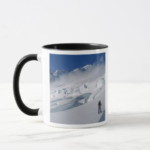 Taza Montañero en el glaciar Tasman en Monte