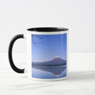 Taza Monte Fuji desde el lago Motosu, Yamanashi, Japón