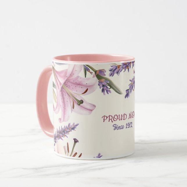 Taza Mother's Day Mug Text "MOM" "Since 1972" (Anverso izquierdo)