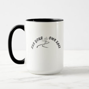 Taza motivadora con la cita Run Your Own Race In