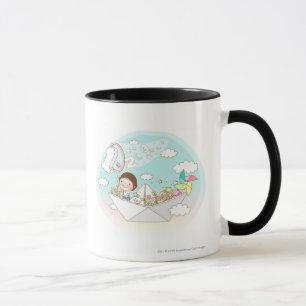 Taza Muchacho que se sienta en el barco de papel