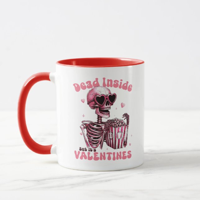 Taza Muerto dentro pero es San Valentín divertido (Izquierda)