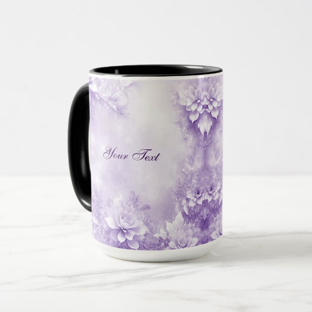 Taza Mug. de flores blancas moradas (Anverso izquierdo)