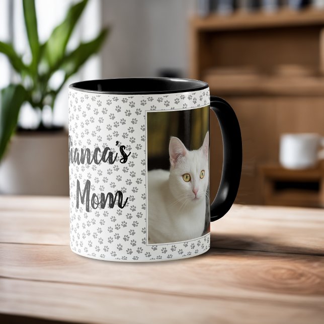Taza Mug de fotos de impresión de pata de mamá de gato  (Paws and Love: Personalized Cat Mom Paw Print Photo Mug 🐱☕)