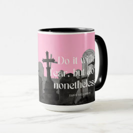 Taza Mug de motivación intrépida en el cementerio
