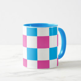 Taza Mug en céramique avec motif à carreaux colorés.