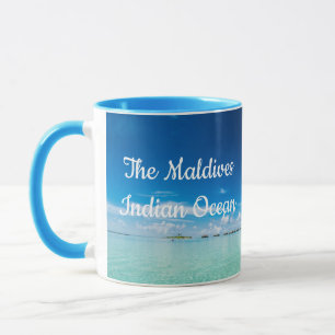 Taza Mugre del Océano Índico frente a la playa de Maldi