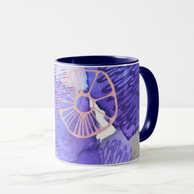 Taza Mugre morada de diseño floral (Anverso derecho)
