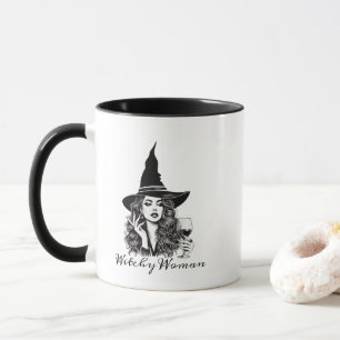 Taza Mujer bruja, bruja negra elegante sosteniendo el v