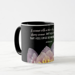Taza Mujer con una voz