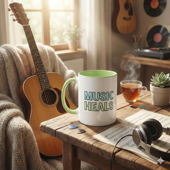 Taza Música cura a Mug (Encourage music lovers with this, "Music Heals" mug! )