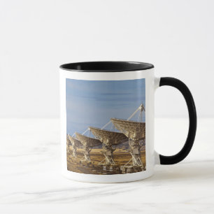 Taza Muy grande matriz conocida como radioastronomía n