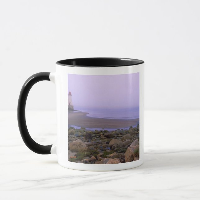 Taza N.A. Canadá, Nueva Escocia, condado de Shelburne. (Izquierda)