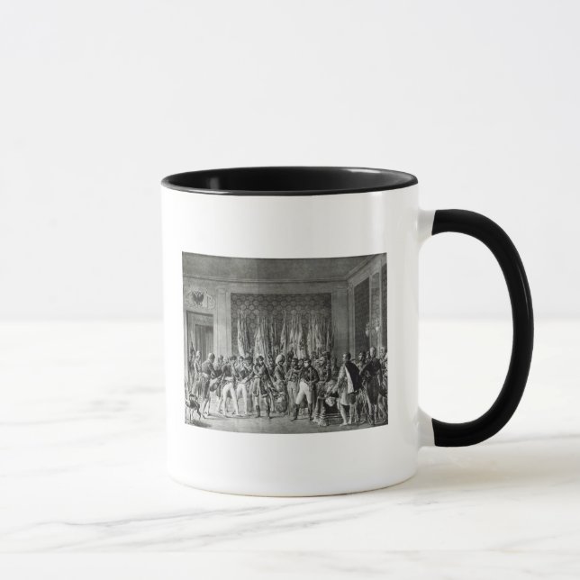 Taza Napoleon da las banderas ganadas en Austerlitz (Derecha)