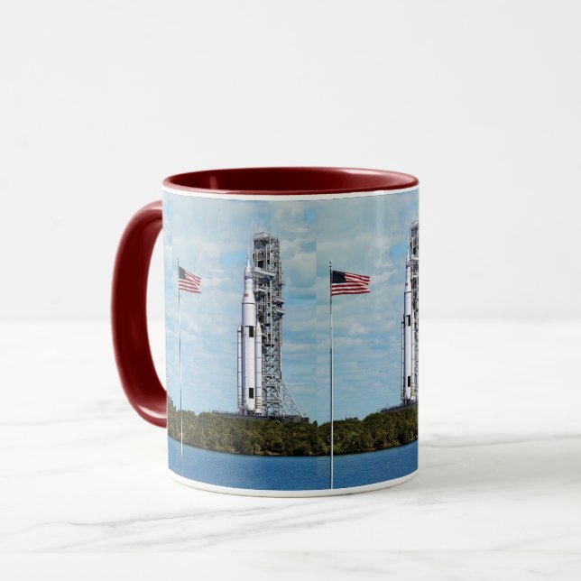 Taza NASA SLS Sistema de Lanzamiento Espacial Cohete Pl (Anverso izquierdo)