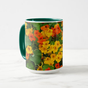 Taza Nasturtios florales amarillos y Naranjas