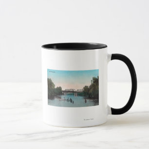 Taza Natación y canotaje en el lago winters