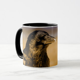 Taza Naturaleza gótica del pájaro del negro de la