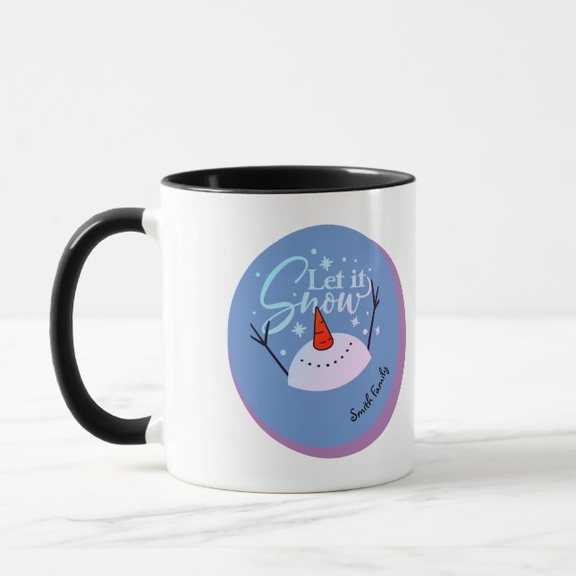 Taza Navidades acarician a Snowman con alegría (Izquierda)