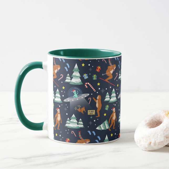 Taza Navidades de ciencia ficción | Pie grande, extranj (Con donut)