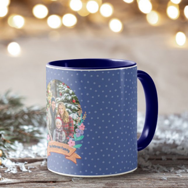Taza Navidades de fotografía azul de Wreath Violet de i (Subido por el creador)