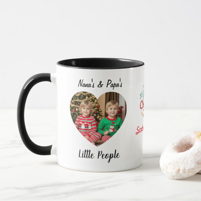 Taza Navidades de nietos fotográficos personalizados (Con donut)