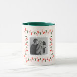 Taza Navidades de Noel de colores de las luces navideña<br><div class="desc">Navidades de noel de color navideño envolviendo hojas de papel</div>