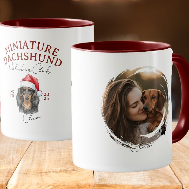 Taza Navidades de retrato de Mascota de acuarela Dachsh (Enhance your holiday kitchen set with this Watercolor Pet Portrait Christmas Dachshund Mug! )