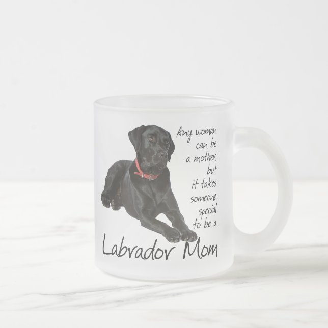 Taza negra de la mamá del laboratorio (Derecha)