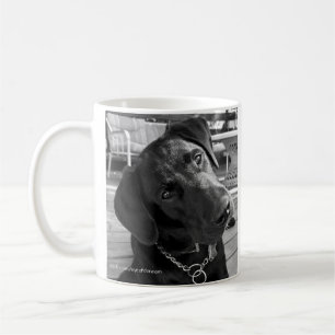 Taza negra de Labrador