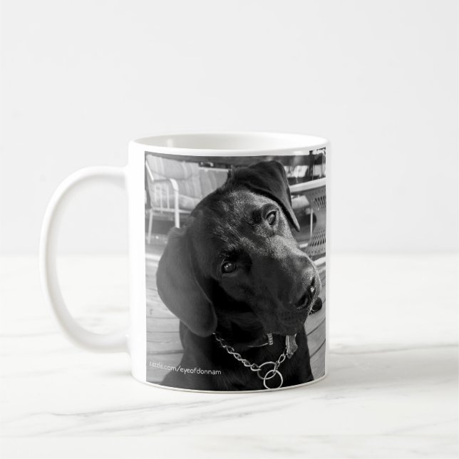 Taza negra de Labrador (Izquierda)