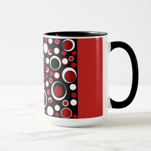 Taza negra/roja del modelo del círculo (Derecha)