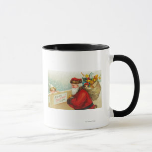 Taza Niño pequeño mirando por la cerca