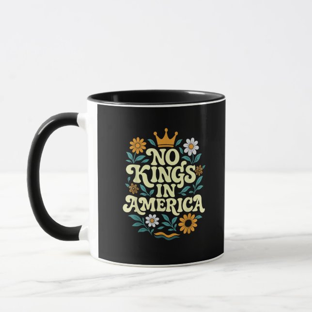 Taza No Kings In America Since 1776 Freedom Classic (Izquierda)