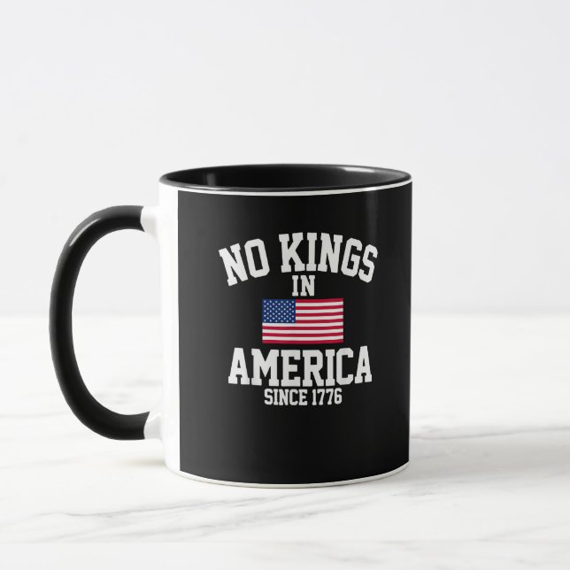 Taza No Kings In America USA Flag Retro Cool Style (Izquierda)