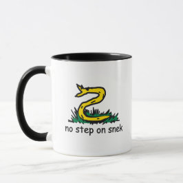 Taza No pisar a la serpiente memes parodia de Gadsden S
