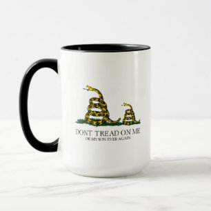 Taza No Pises a Mí ni a Mi Hijo Gadsden Bandera Meme
